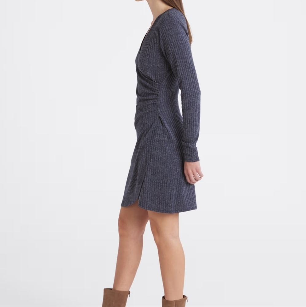 Ribbed Wrap Ruched Dress - Picture 3 of 7